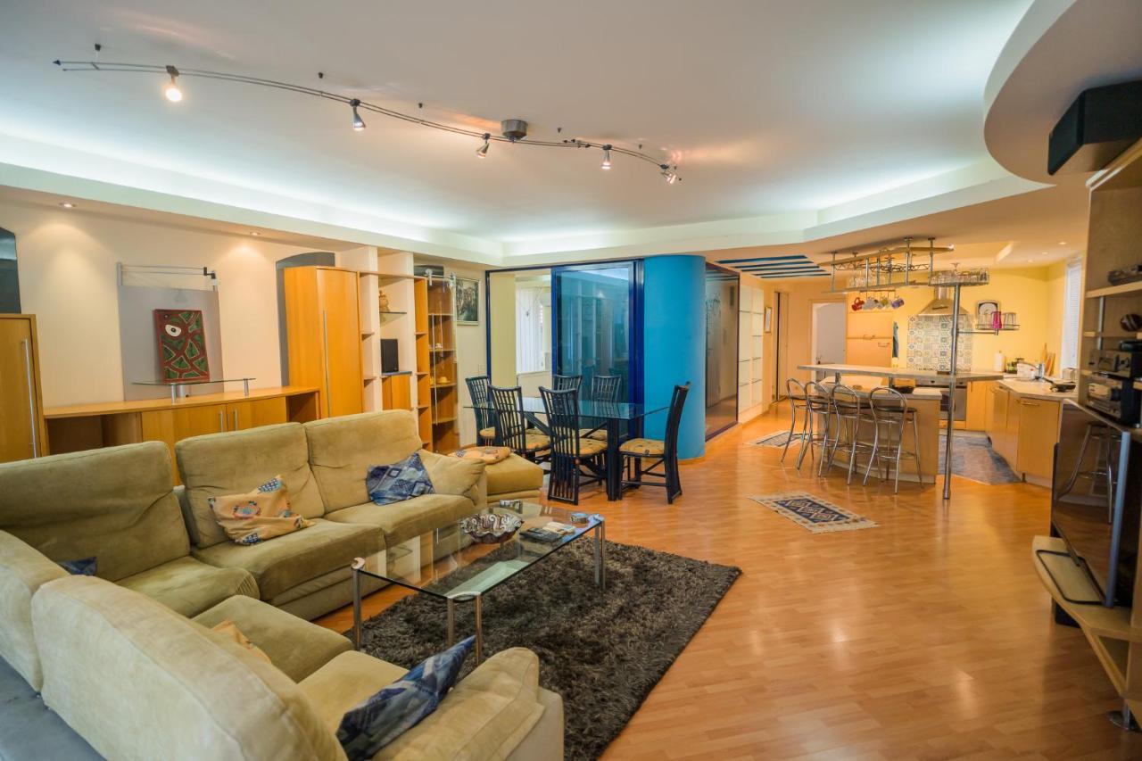 Artsy 3Br Flat In Primaverii - Most Exlcusive Area Bucharest Exterior photo